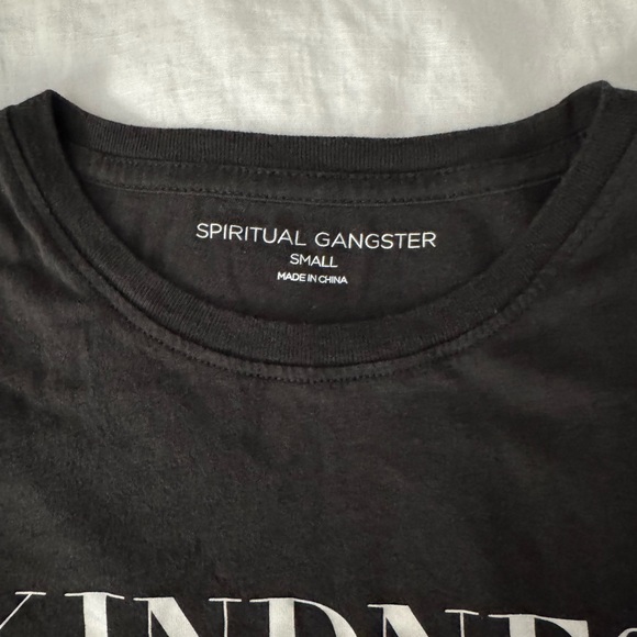 Kindness Is Magic tank - Picture 3 of 3